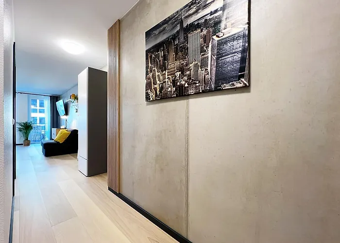 Bonquartier Design Mit Balkon, Parkplatz *