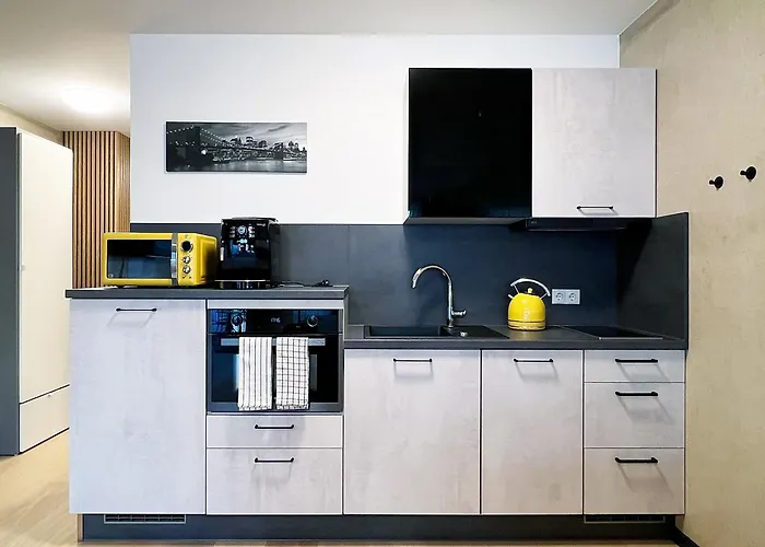 Appartement Bonquartier Design Mit Balkon, Parkplatz Wachtberg